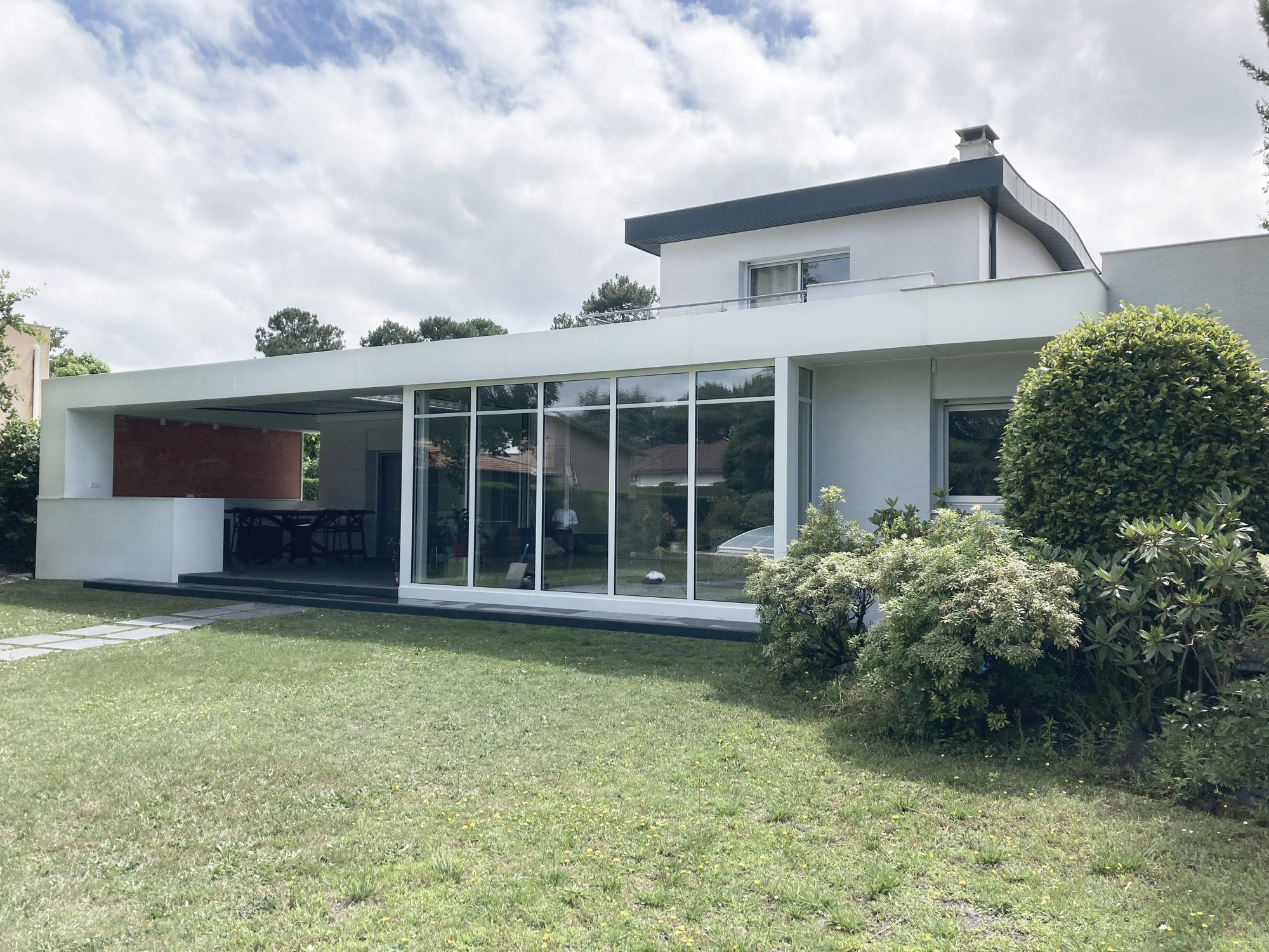 Extension Ka. — Vue 4